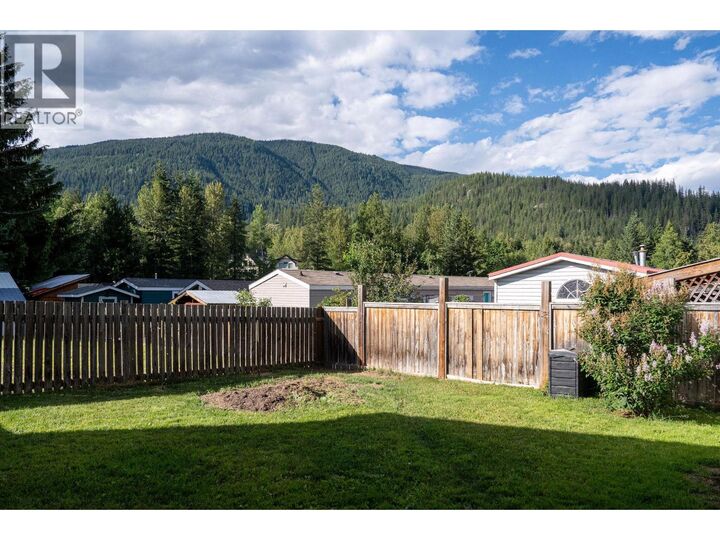 Property Photo: 50 Johnson Way BC V0E 2S0