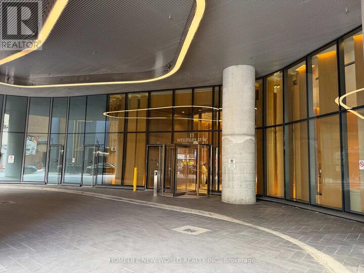 Property Photo: 11 Wellesley Street West 5712 ON M4Y 0G4