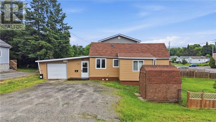 936 Bancroft Drive — photo 1