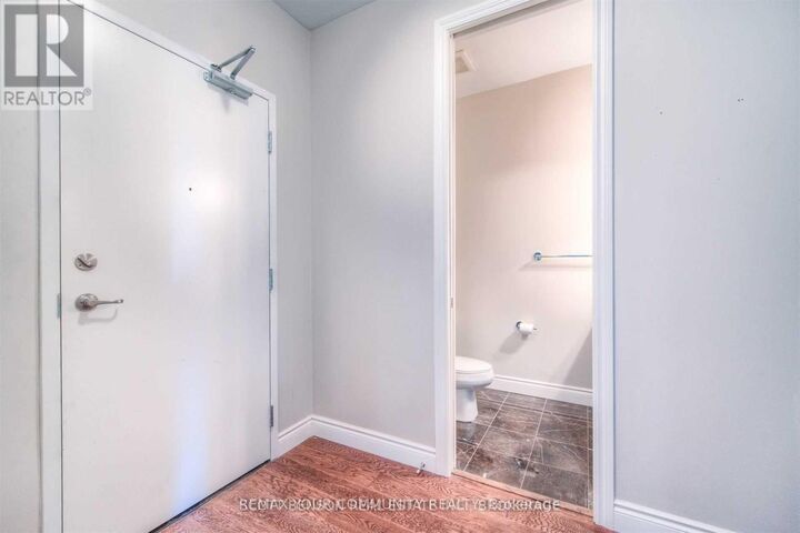 Property Photo: 223 Erb Street West 106 ON N2L 0B3