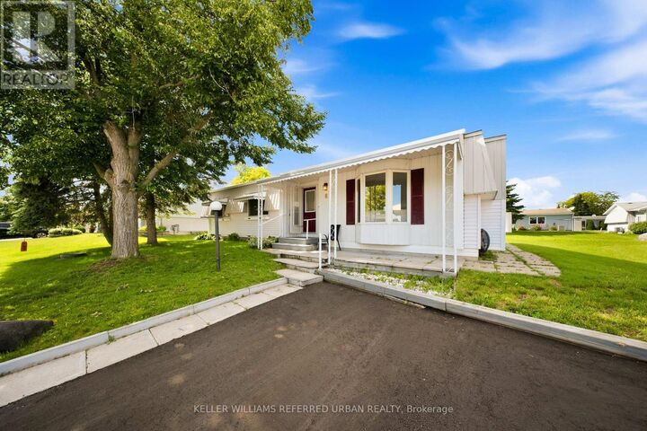 Property Photo: 6 Gander Cove ON L9S 1R9
