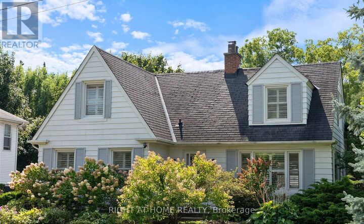 Property Photo: 124 Lydia Avenue ON L9T 2H1
