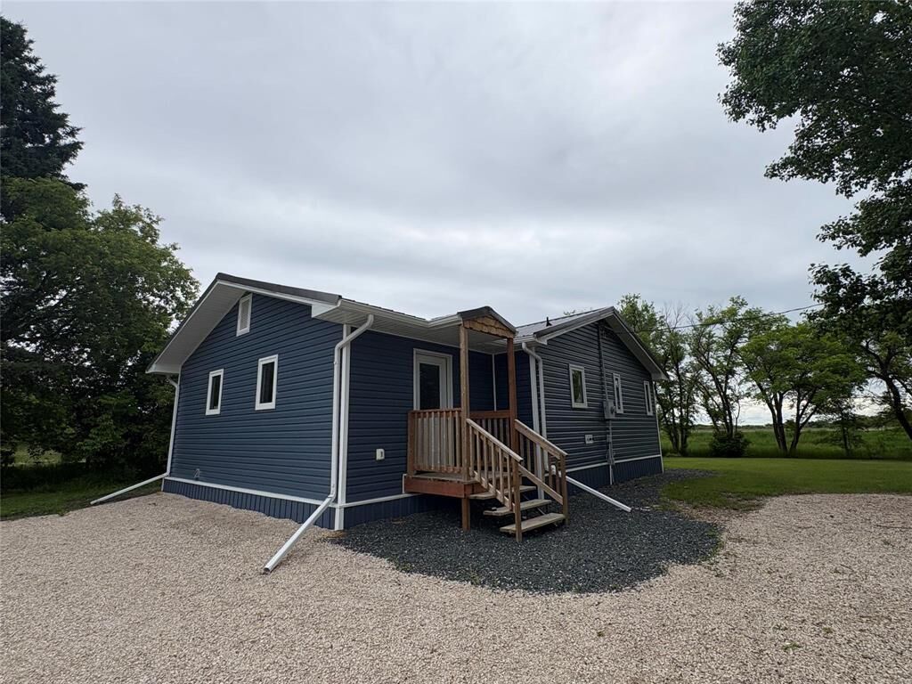 Property Photo: 121007 147N Road MB R0L 0X0