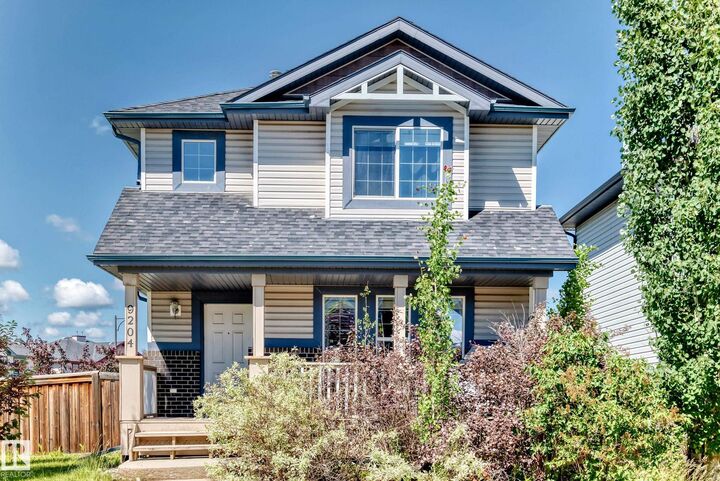 Property Photo:  9204 Scott Lane NW  AB T6R 0E7 