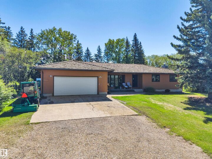 50202 Rge Rd 244A 130 — photo 1