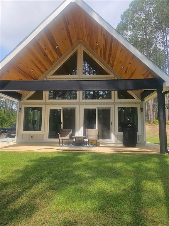 Property Photo:  2595 Omaha Drive  GA 30635 
