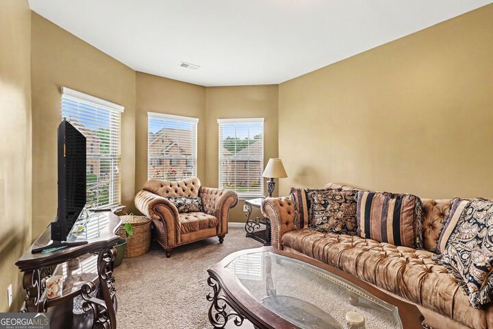 Property Photo:  605 Stream Court  GA 30213 