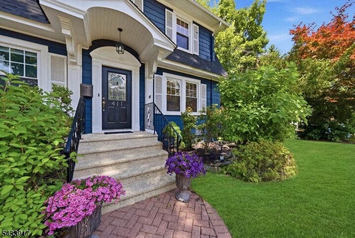 Property Photo:  411 Walton Road  NJ 07040 