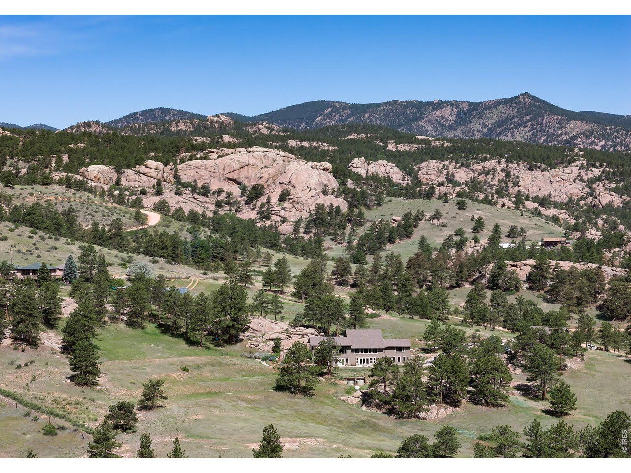Property Photo:  300 Colard Ln  CO 80540 