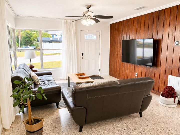 Property Photo: 13619 Lake Boulevard FL 34787