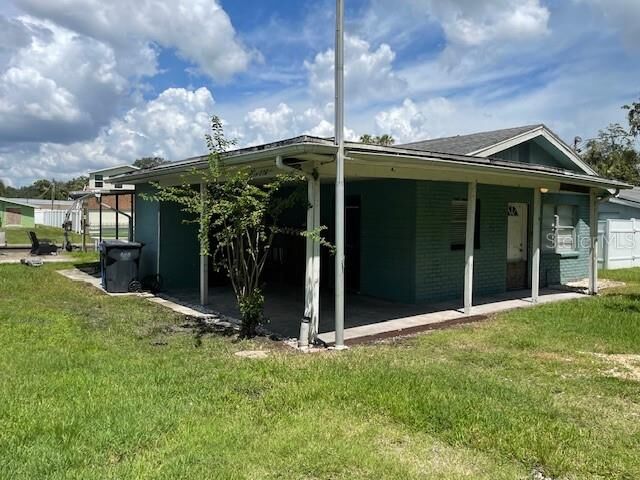 Property Photo: 10924 Park Drive FL 33569