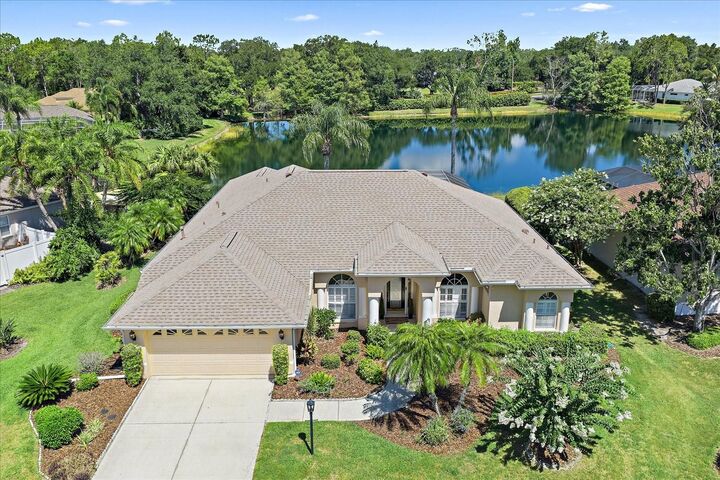 Property Photo: 11909 Summer Meadow Drive FL 34202