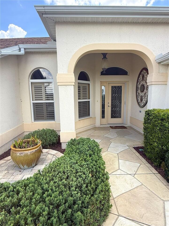 Property Photo:  754 Chapman Loop  FL 32162 