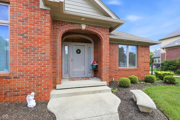 Property Photo:  1636 Connemara Road  IN 46217 