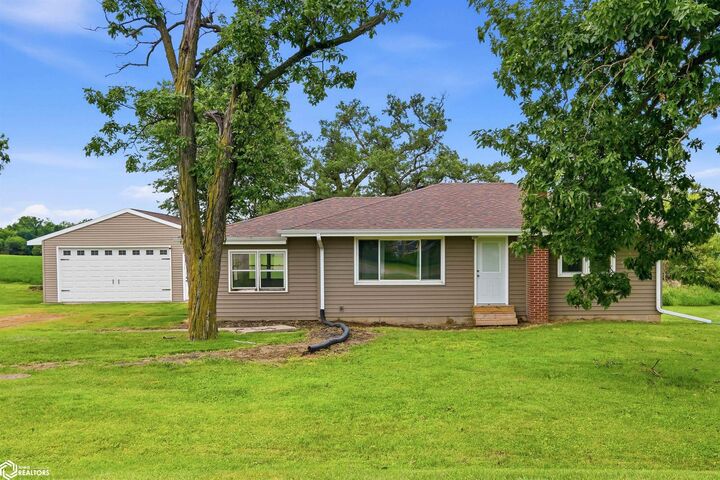 Property Photo:  3088 Main Street Road  IA 50158 