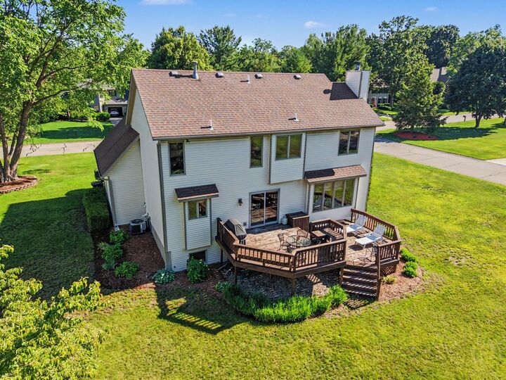 Property Photo:  1864 Erin Isle Drive  MI 49424 