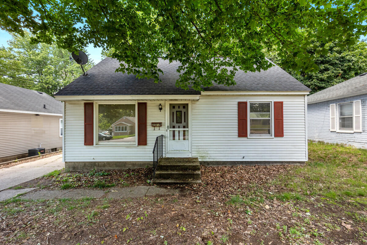 Property Photo: 2519 Woodward Avenue SW MI 49509