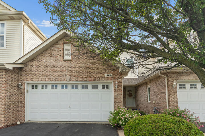 Property Photo:  18416 Century Court  IL 60477 