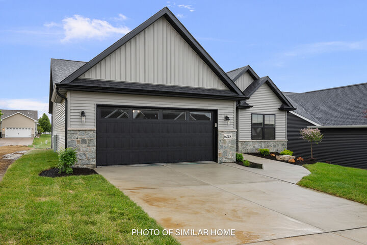 Property Photo: 6303 College Avenue IA 52807