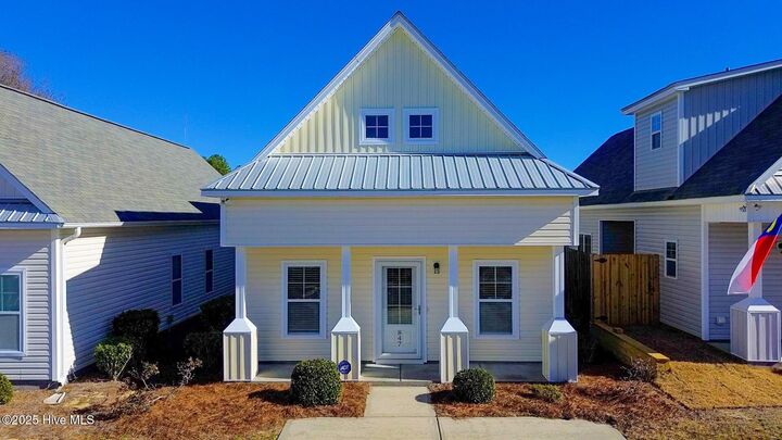 Property Photo:  847 Isle Of Palms Way  NC 28412 