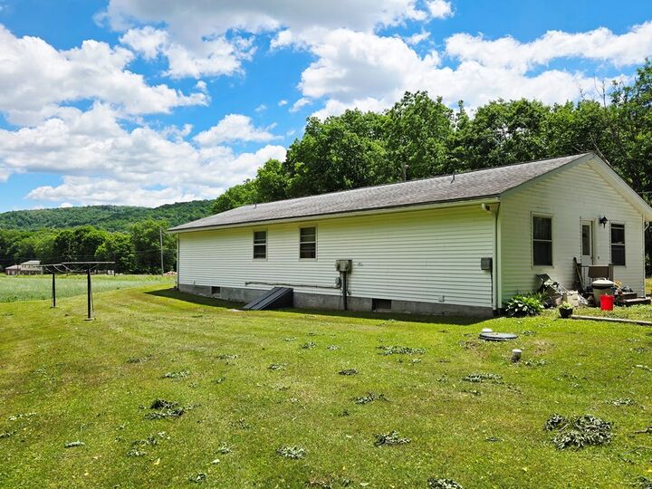 Property Photo: 2125-213 Route 706 PA 18853