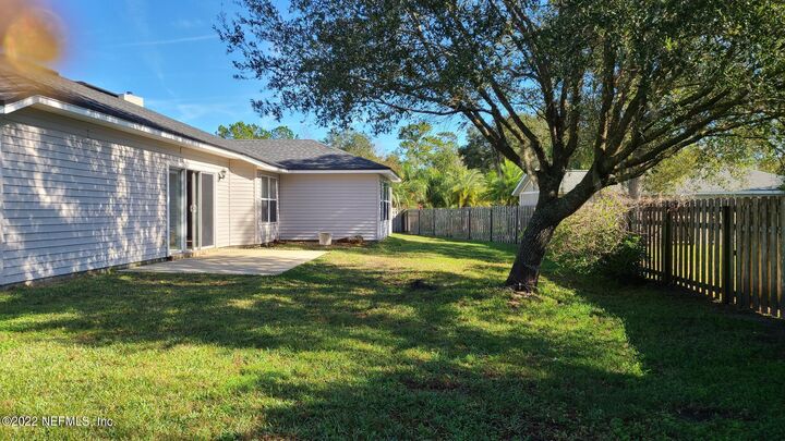 Property Photo:  12737 Chandler View Court  FL 32218 