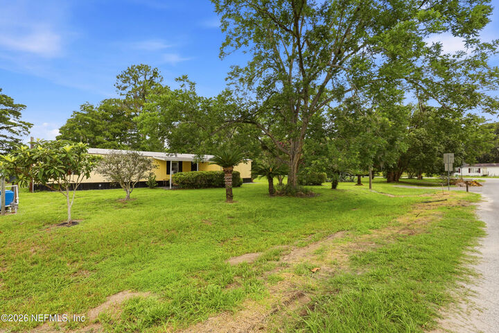 Property Photo:  101 Waterway Avenue  FL 32189 