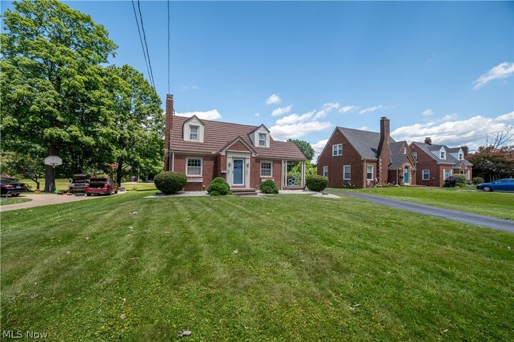 Property Photo: 222 Brookfield Avenue OH 44512