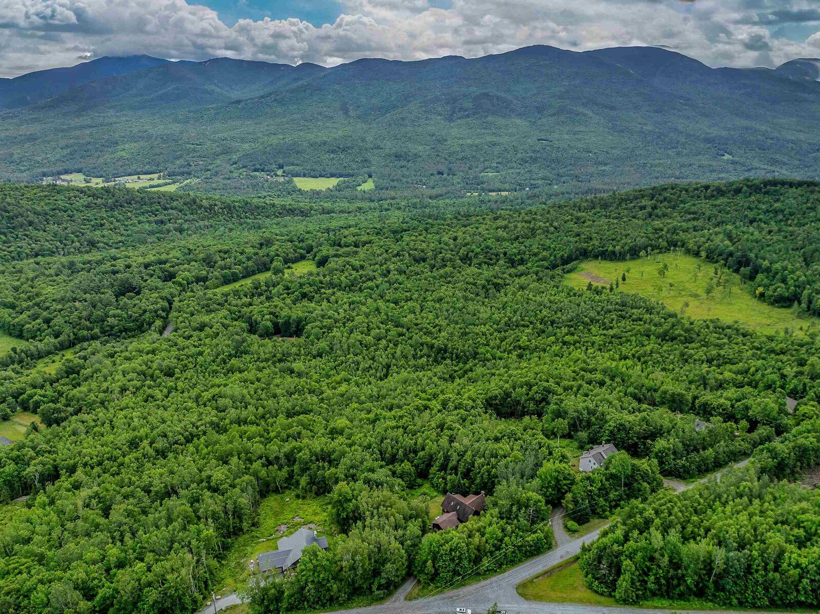 Property Photo:  185 North Peak Drive  NH 03585 