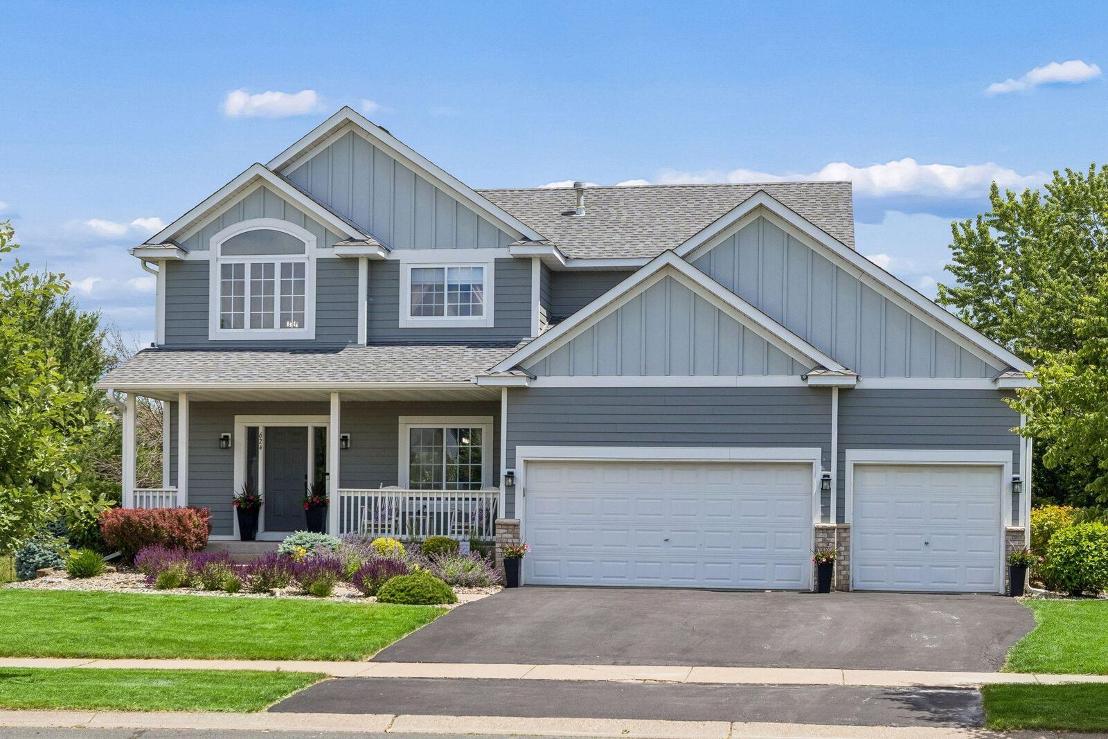 Property Photo:  624 Dundee Avenue  WI 54022 