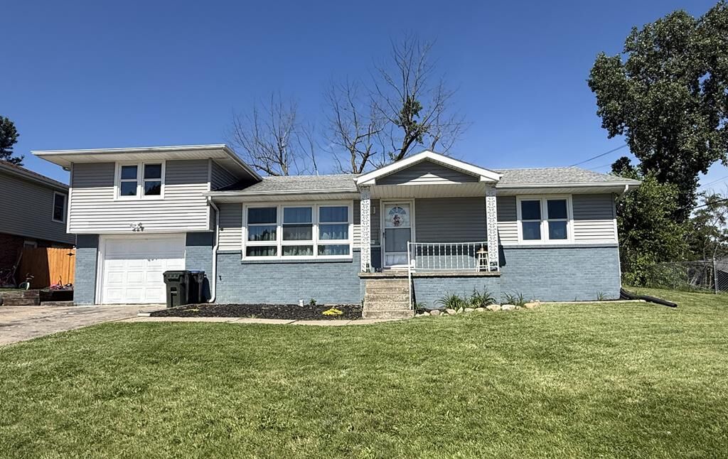 Property Photo: 1305 N Mulanix Street MO 63501