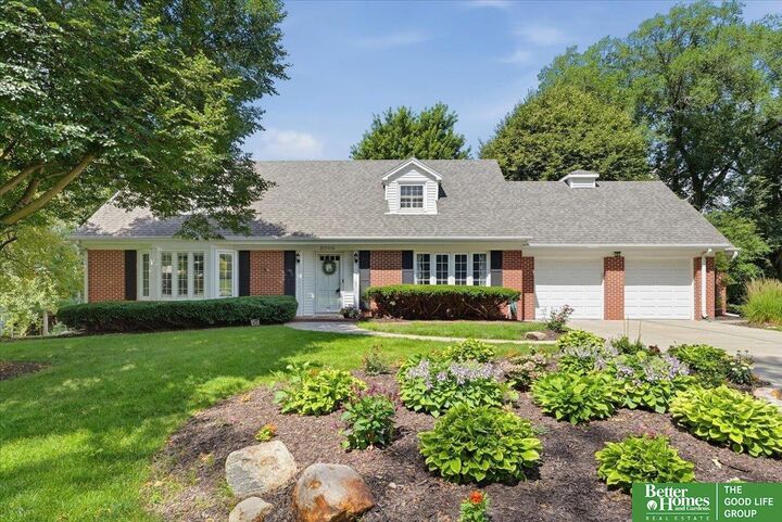 Property Photo:  2006 S 91st Street  NE 68124 