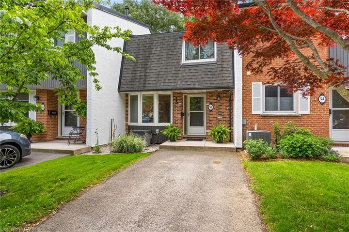 Property Photo:  77 Linwell Road 53  ON L2N 6R1 