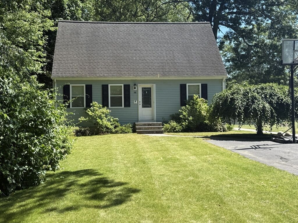 Property Photo:  98 Indian Run Rd  MA 02019 