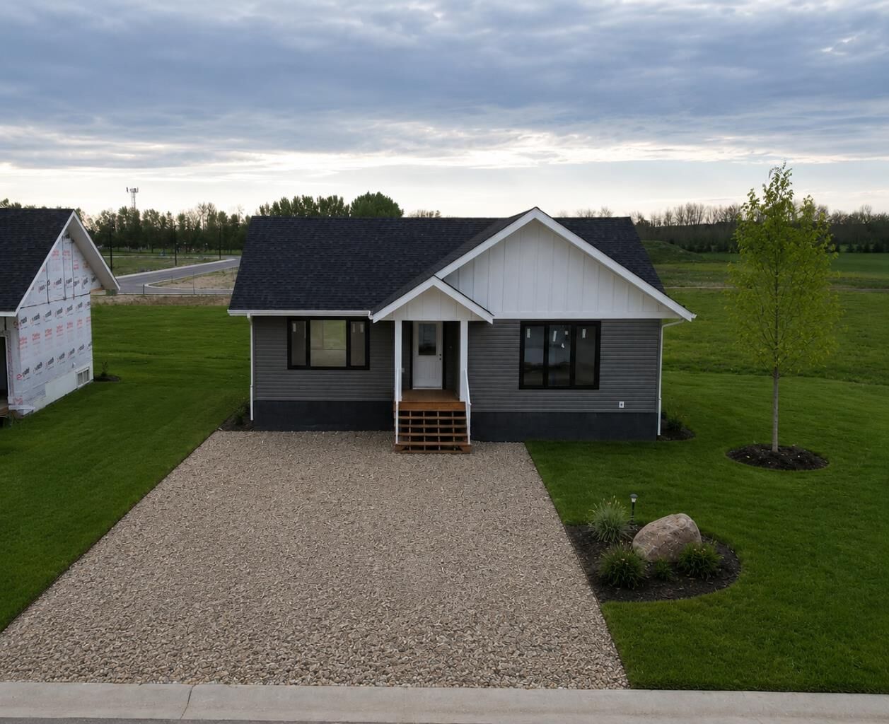 Property Photo:  9101 109 Street  AB T0H 2H0 