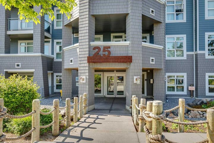 Property Photo: 25 Auburn Meadows Avenue SE 134 AB T3M 2L3