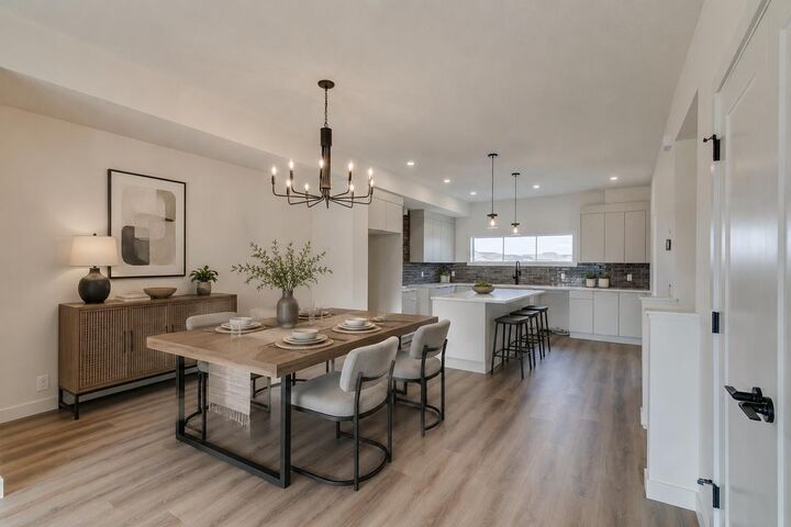 195 Belvedere Drive SE 802 — photo 1