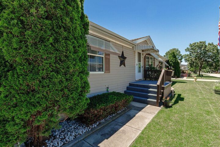 Property Photo:  5519 Autumnash Lane  IL 61115 