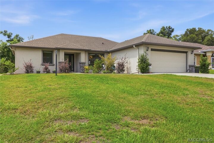 Property Photo:  2834 N Canterbury Lake Drive  FL 34442 