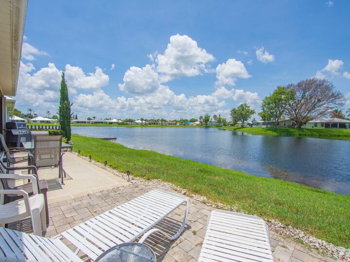 Property Photo:  6704 Picante Circle  FL 34951 
