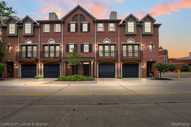 Property Photo:  22146 W Village  MI 48124 