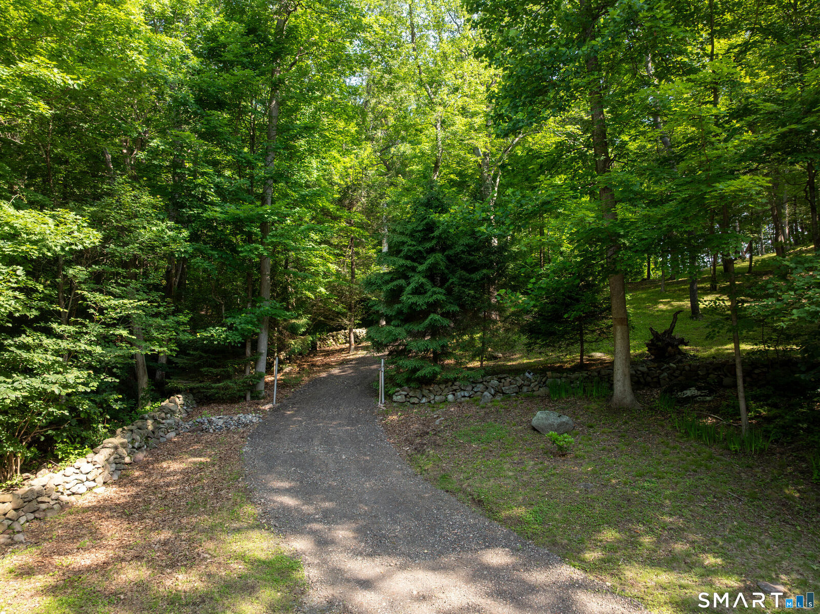 Property Photo:  81 Mountain Road  CT 06712 