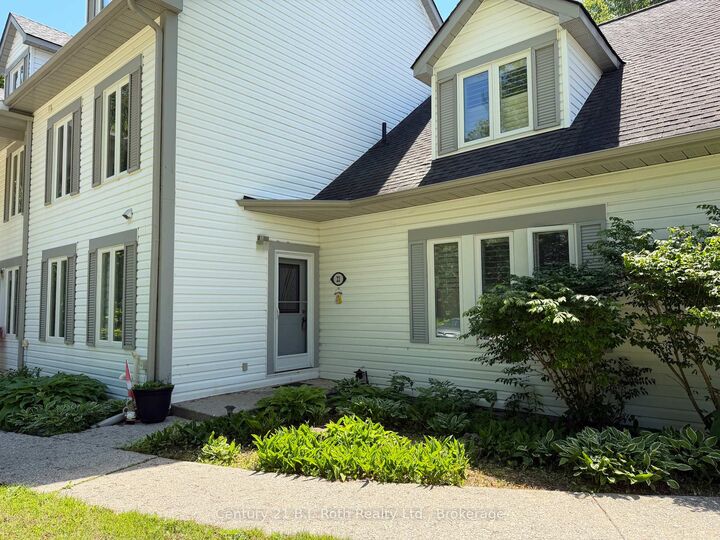 Property Photo: 22 Wasaga Woods Circle B7 ON L9Z 2N1