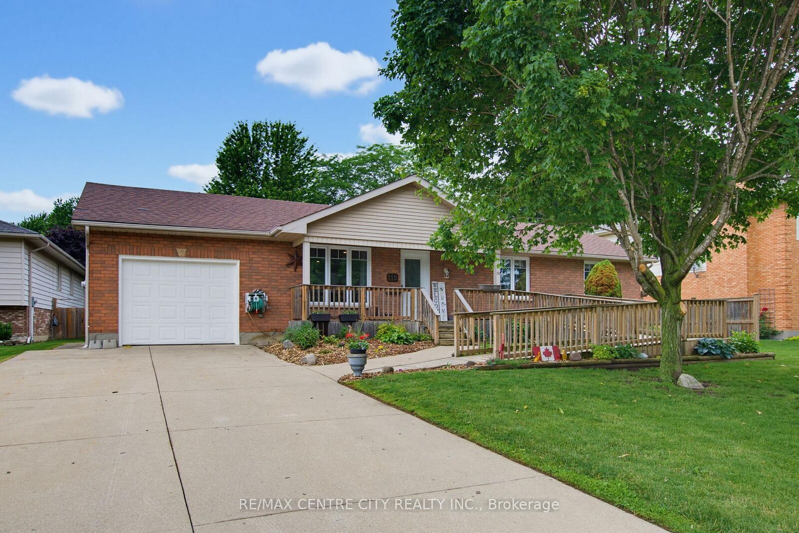 Property Photo: 119 Anderson Avenue ON N0L 1M0