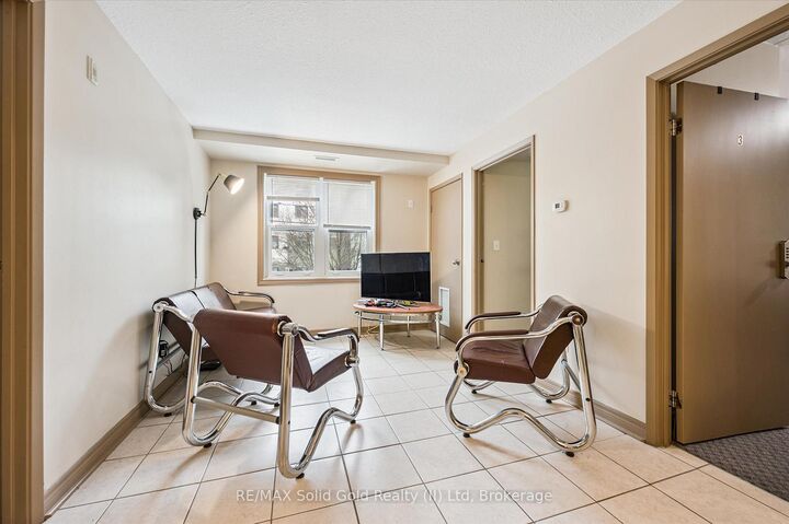 Property Photo: 271 Lester Street 102 ON N2L 3W6