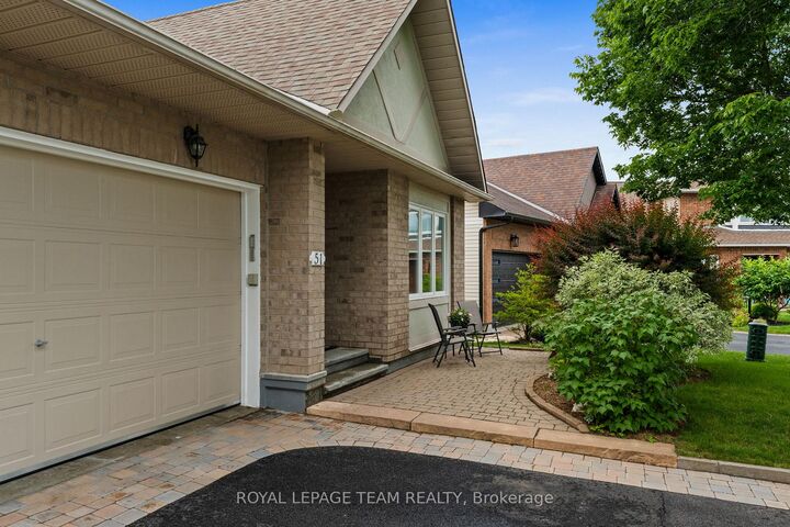 Property Photo:  51 Settler'S Ridge Way  ON K2J 4V2 