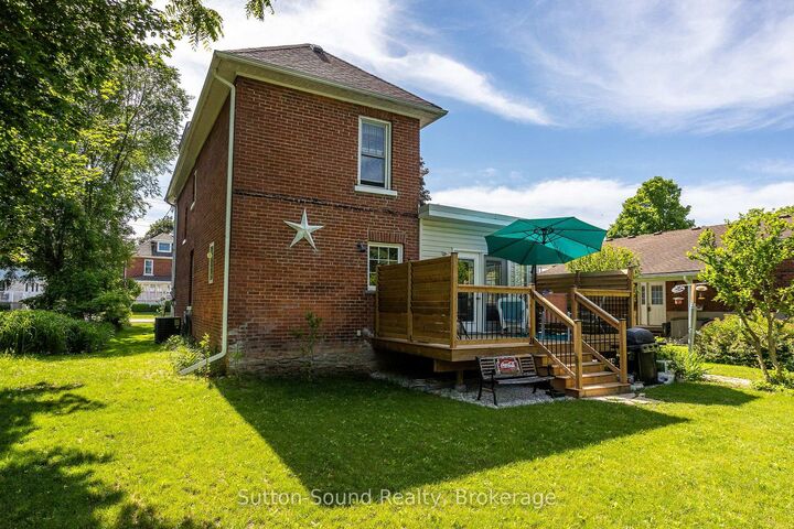 1762 6th Avenue E — photo 1