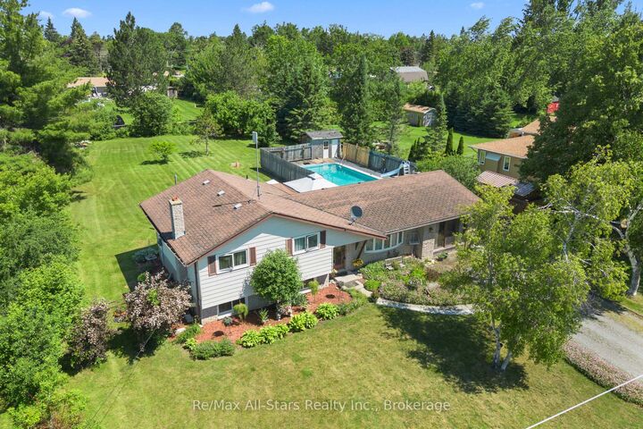 19 Janet Drive — photo 1
