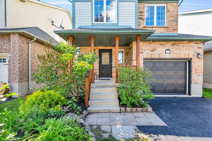 Property Photo:  9 Settlers Road  ON L9W 5E3 