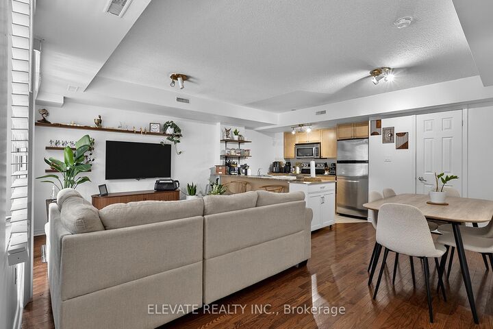 Property Photo:  25 Turntable Crescent 141  ON M6H 4L1 